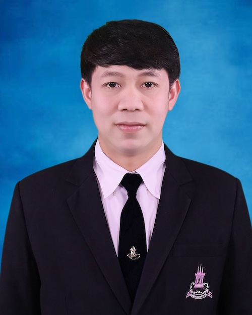นายจักรี สุขมาก