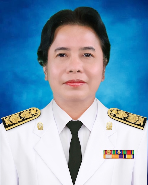 นางฉัตรนลิน ชาตินรินทร์