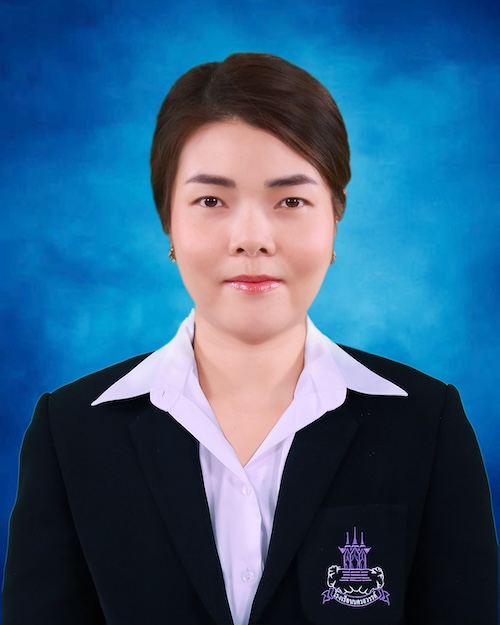 นางสาวกนกพัฒน์ ดลใจ