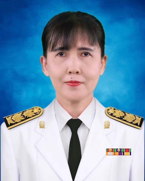 นางปิยะนุช ชัยขันธ์