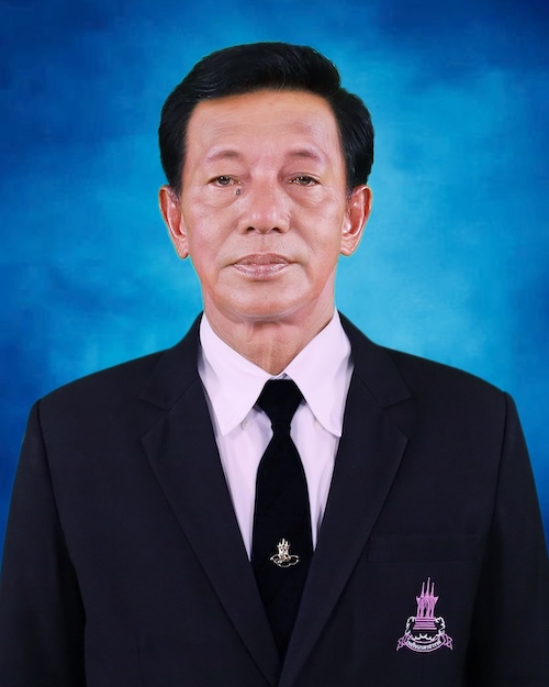 นายสรรเสริญ เลือดทหาร
