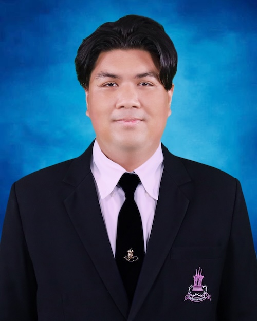 นายมติภัทร วงษ์ศิลาธนาธิป