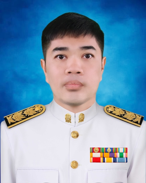 นายอนุวัตร พูลเอี่ยม