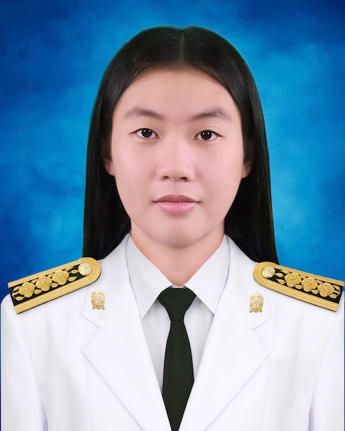 นางสาวพัทธ์ธีรา ศรลัมพ์