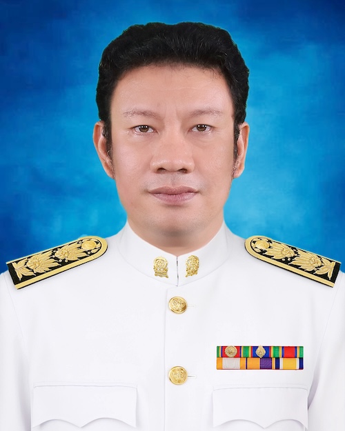 นายพงศกร บัวเทศ