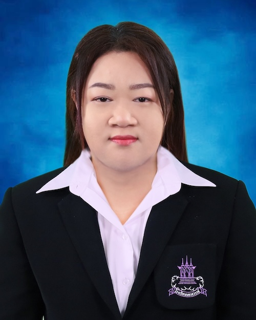 นางสาวสาวิตรี นาคนาคา